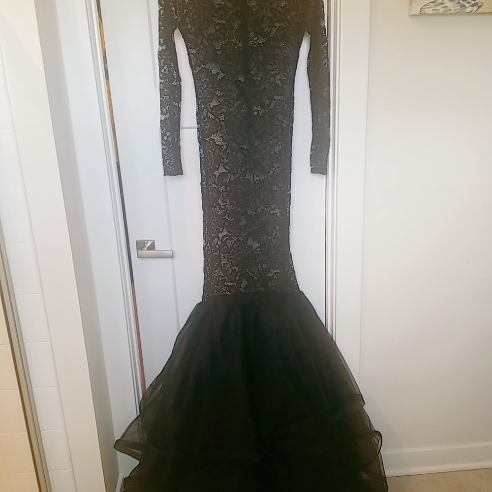 Black pregnancy photoshoot dress. Size L